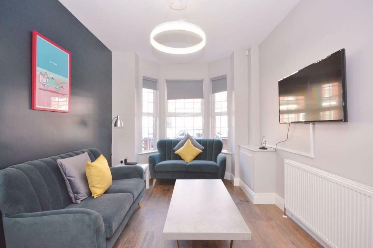 Queens Quarter Townhouse 2 بلفاست المظهر الخارجي الصورة