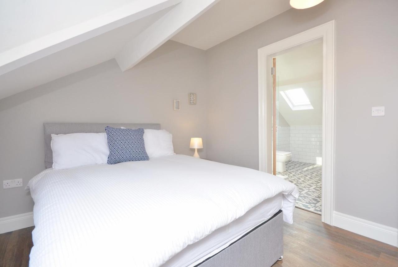 Queens Quarter Townhouse 2 بلفاست المظهر الخارجي الصورة