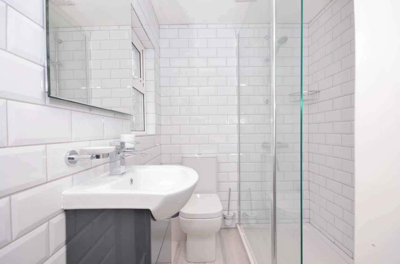 Queens Quarter Townhouse 2 بلفاست المظهر الخارجي الصورة